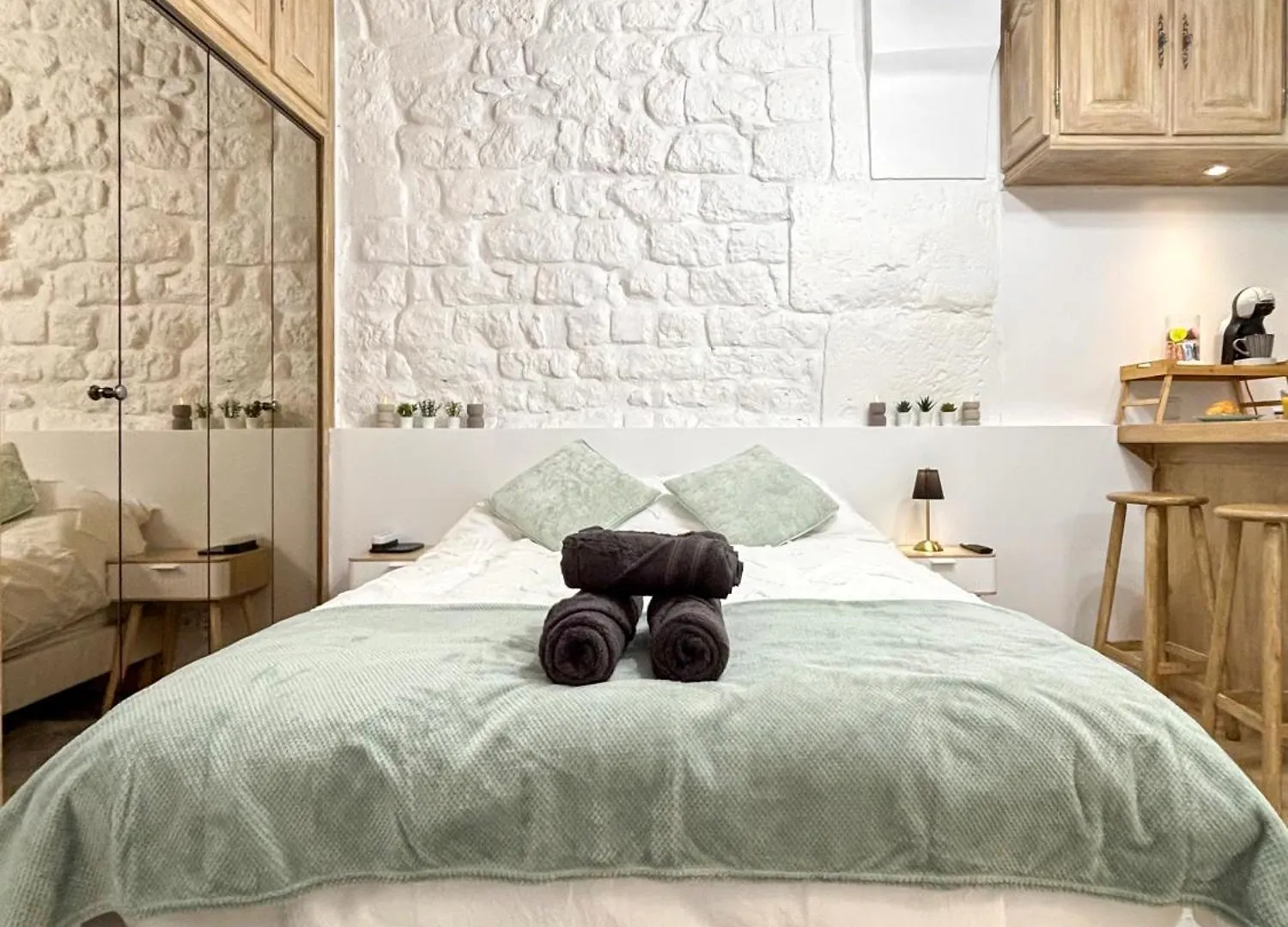 Apartment Le Columba-Studio Parisien Saint-Germain