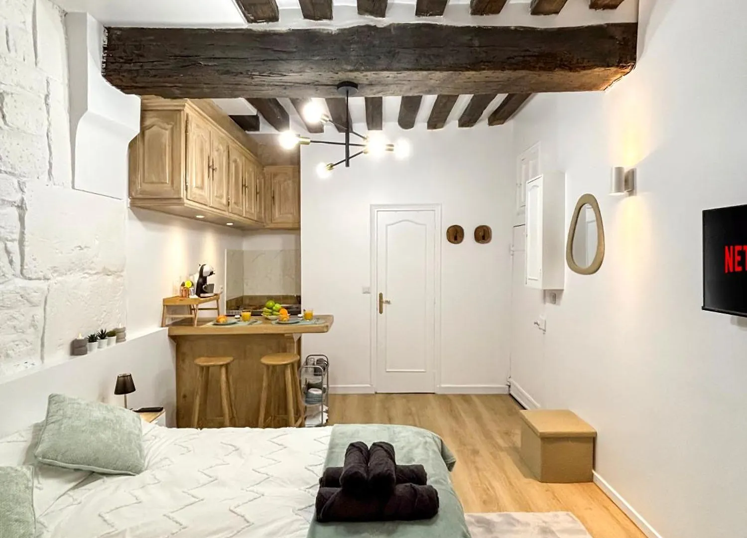 Le Columba-Studio Parisien Saint-Germain 0*, パリ フランス